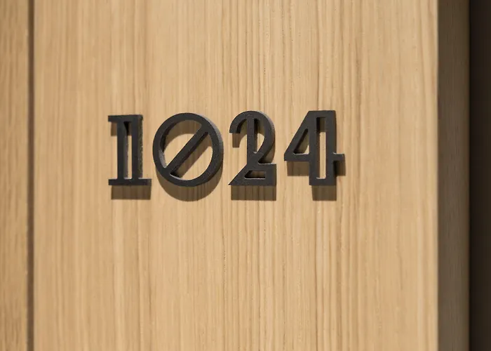 Placid Design & Lifestyle Готель Цюрих