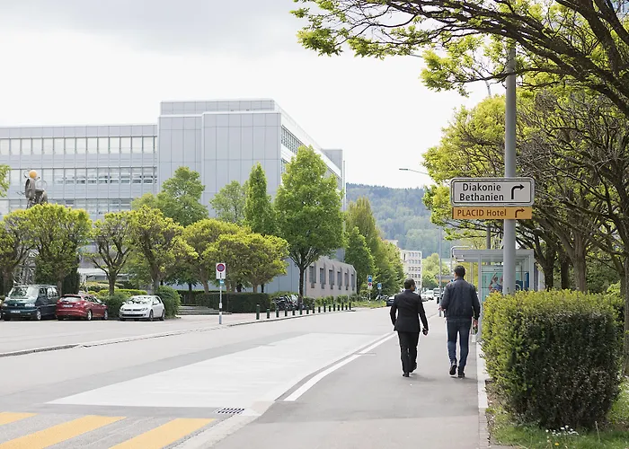 Готель Placid Design & Lifestyle 4*